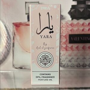 YARA Perfume ROLLERBALL Oil (PINK) NEW IN BOX